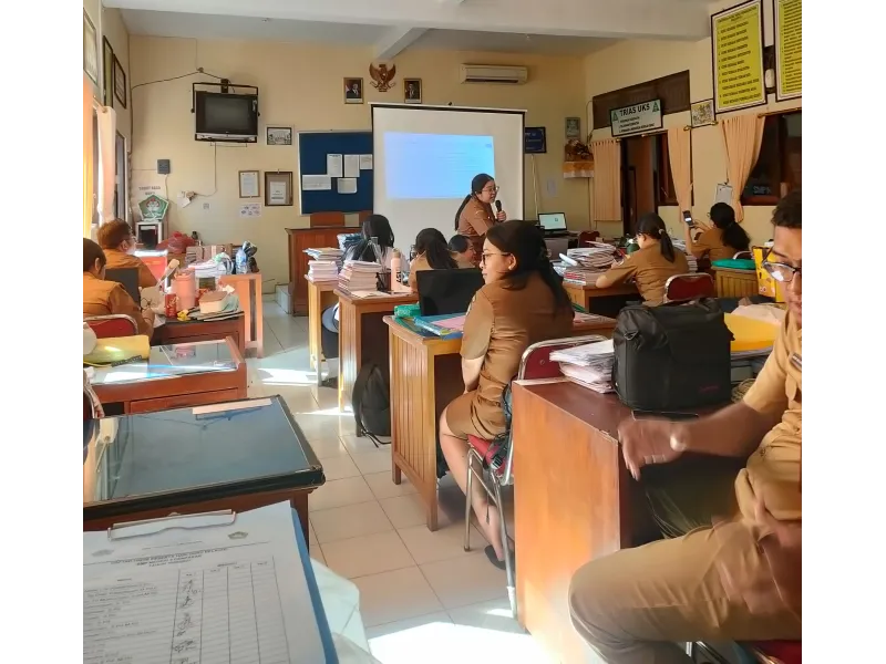 Hari Belajar Guru Perdana, SMP Negeri 6 Denpasar Bangun Budaya Belajar dan Kolaborasi Guru